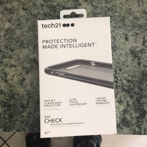 Tech 21 evo case for iPhone 7